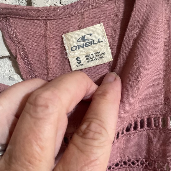 Size S O’Neill dusty mauve spring/summer dress. Lined in mauve polyester. - Picture 4 of 7